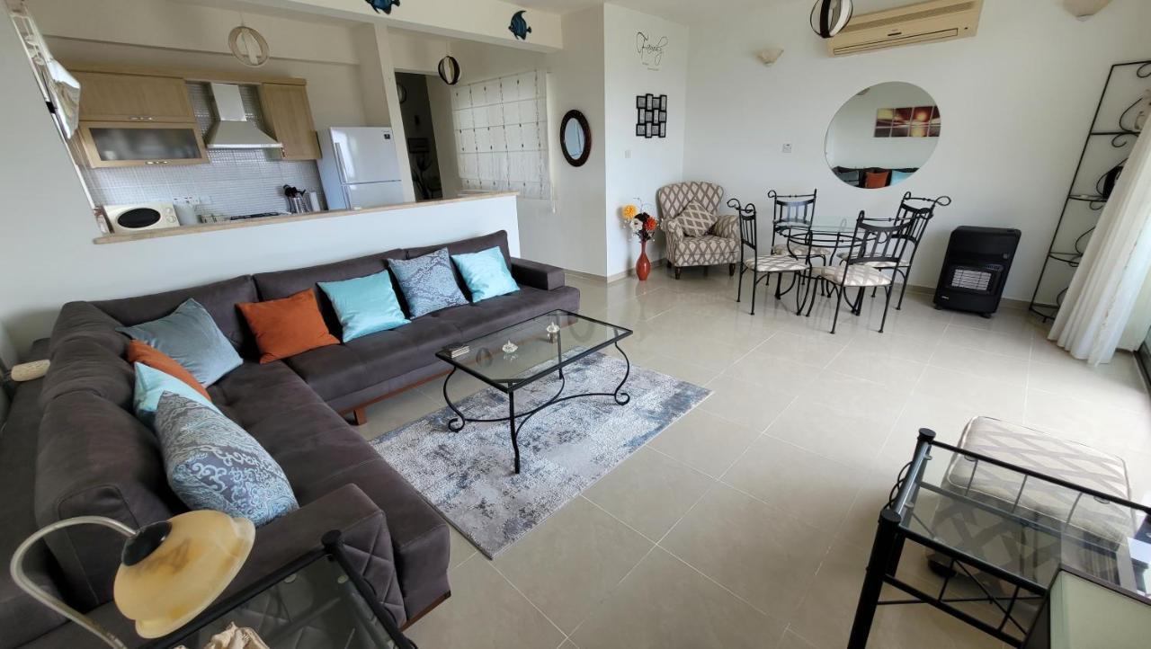 Sea And Mountain View Beachfront Penthouse Yali Dış mekan fotoğraf